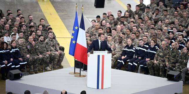 en-direct,-groenland :-emmanuel-macron-annonce-que-les-premiers-soldats-francais-envoyes-sur-l’ile-seront-appuyes-« par-des-moyens-terrestres,-aeriens-et-maritimes »