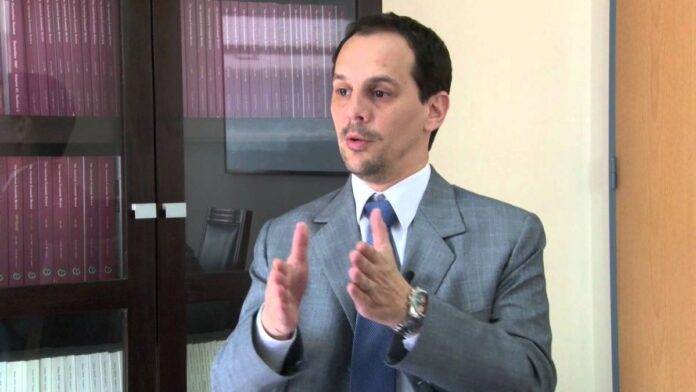 fausto-spotorno-y-la-pregunta-del-millon:-¿como-sanear-la-balanza-de-pagos-para-poder-bajar-el-riesgo-pais?