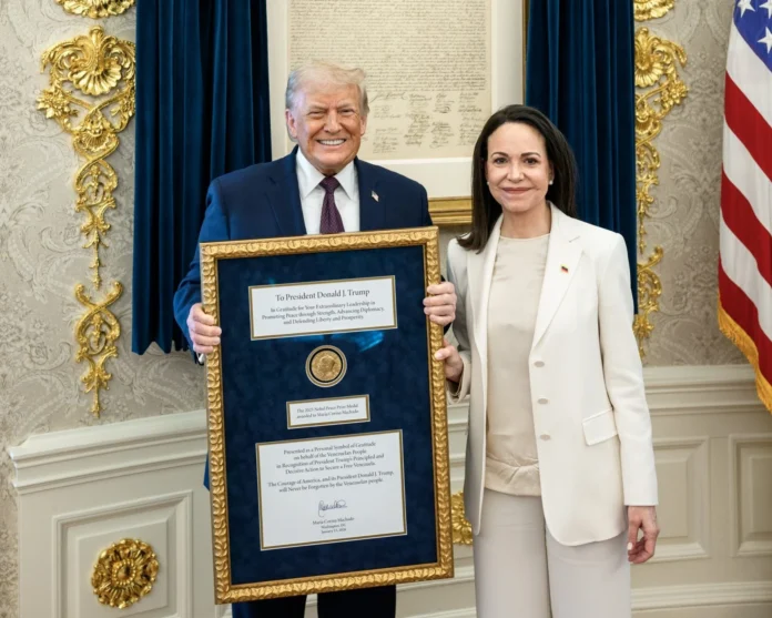 machado-entrega-a-trump-su-medalla-nobel,-poniendo-a-prueba-el-nuevo-mapa-de-poder-de-venezuela