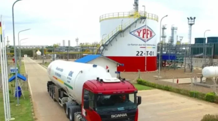 botrading:-amplian-investigacion-a-6-exfuncionarios-de-ypfb