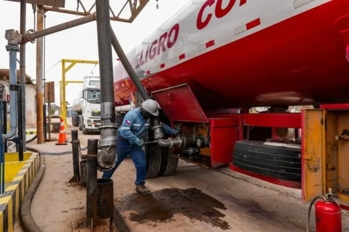 gobierno-creara-bloques-mayoristas-de-importacion-de-combustibles
