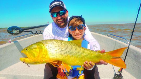 dorados-a-fondo-entre-palos-y-canaletas