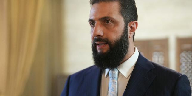 en-siria,-el-presidente-ahmed-al-charaa-anuncia-un-acuerdo-de-cessez-le-feu-con-el-jefe-de-las-fuerzas-kurdas