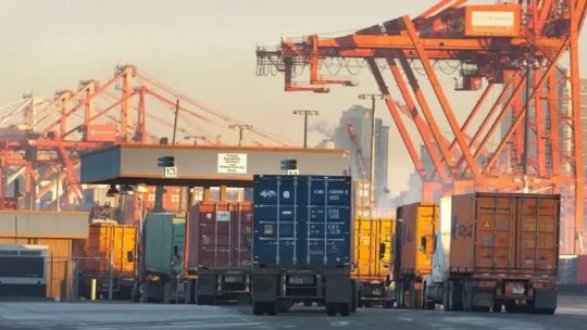 argentina-registra-superavit-comercial-para-2025,-extendiendo-racha-positiva