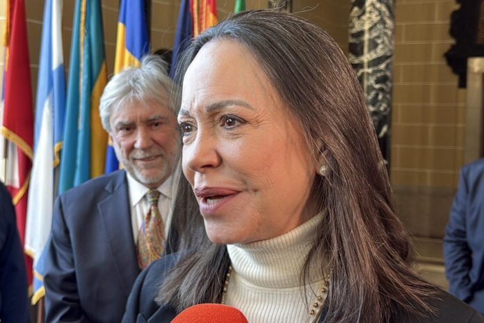 maria-corina-machado-se-reunio-con-el-secretario-general-de-la-oea:-“es-hora-de-actuar”