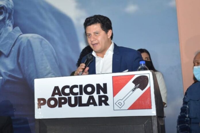 jose-jeri:-accion-popular-convocara-a-su-plenario-nacional-y-al-comite-politico-para-tomar-posicion-sobre-eventual-vacancia-o-censura