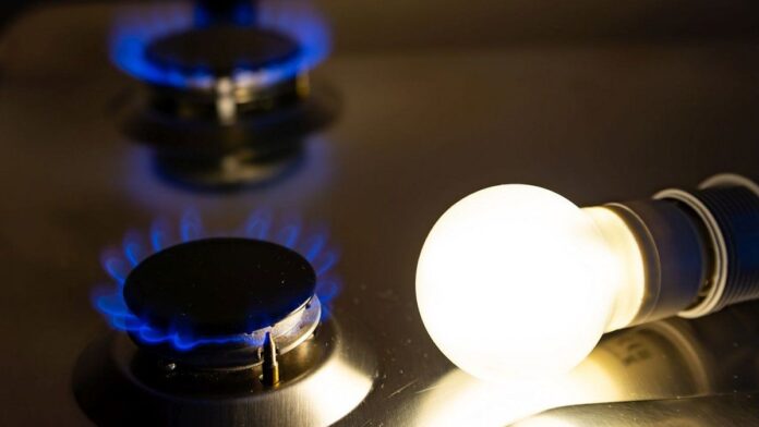 con-el-nuevo-regimen-de-subsidios-a-la-luz-y-el-gas:-que-hay-que-hacer-para-no-perder-el-beneficio