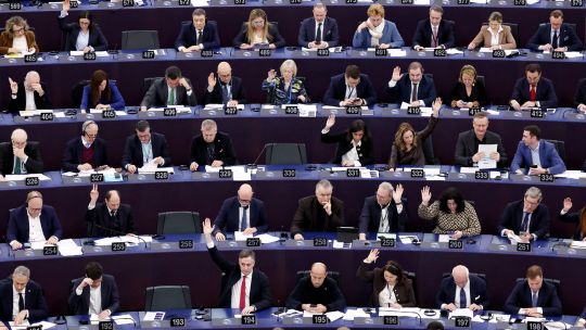 el-parlamento-de-la-ue-remite-el-acuerdo-comercial-del-mercosur-al-maximo-tribunal-del-bloque