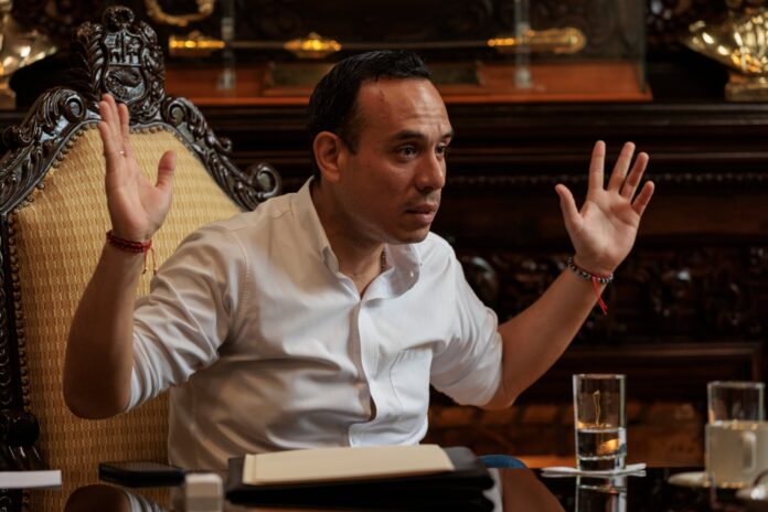 jose-jeri-brinda-esta-tarde-conferencia-de-prensa-por-reuniones-no-registradas-con-empresario-chino