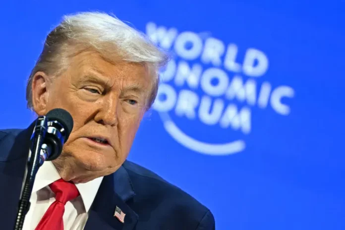 trump-descarta-atacar-a-groenlandia-y-luego-lo-presenta-como-la-venganza-de-europa-en-materia-de-seguridad