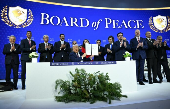 trump-escribio-en-davos-el-documento-fundador-del-consejo-de-paz