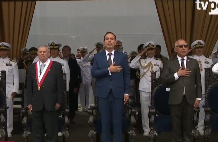jose-jeri-acude-a-evento-de-la-marina-en-medio-de-criticas-por-sus-reuniones-no-oficiales