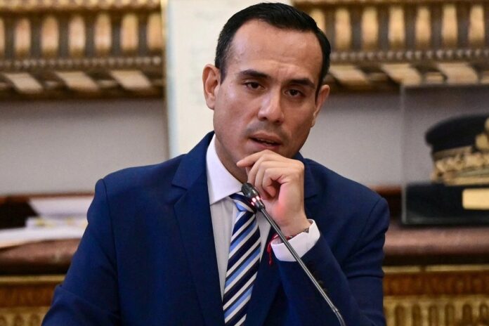 fuerza-popular-sobre-mociones-contra-jeri:-“no-vamos-a-sumarmos-al-coro-desestabilizador”