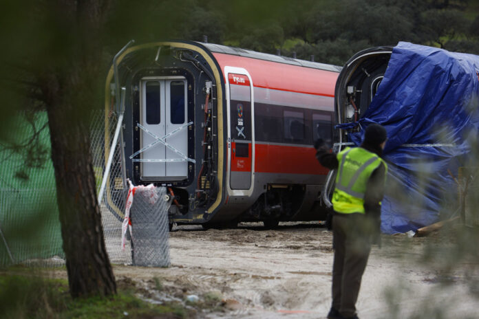 el-colapso-ferroviario-en-cataluna-se-cobra-dos-altos-cargos