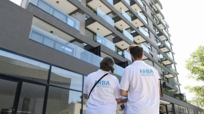 arba-identifico-propiedades-sin-declarar-en-pinamar-y-carilo:-torre-de-9-pisos-figuraba-como-terreno-baldio