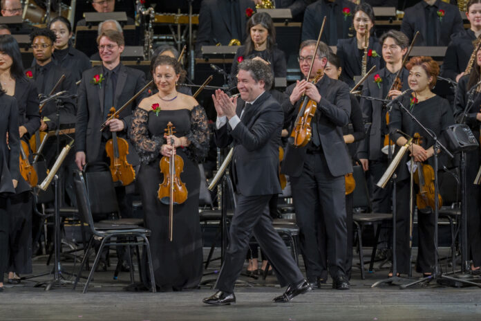 dudamel-celebro-su-cumpleanos-en-concierto-con-la-filarmonica-de-nueva-york