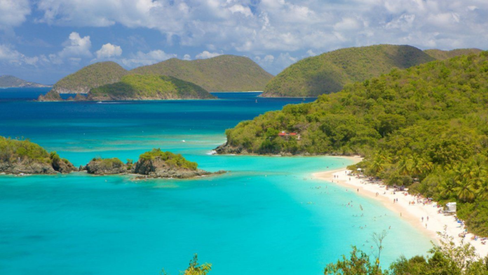 cuantos-dolares-necesitas-para-viajar-a-los-destinos-mas-populares-del-verano-2026