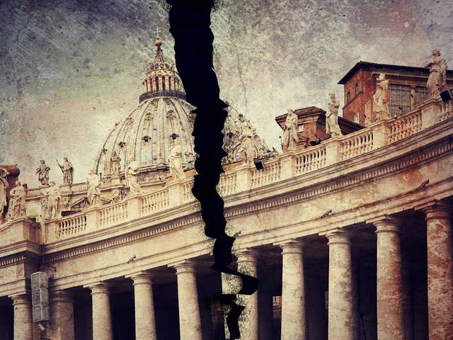 destruyendo-falsos-idolos-vaticano-corrupto
