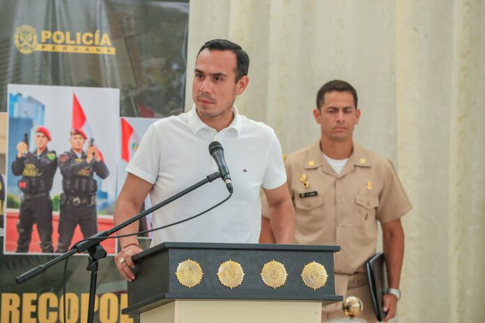 revelan-que-cinco-jovenes-obtuvieron-contratos-con-el-estado-tras-visitar-el-despacho-de-jose-jeri