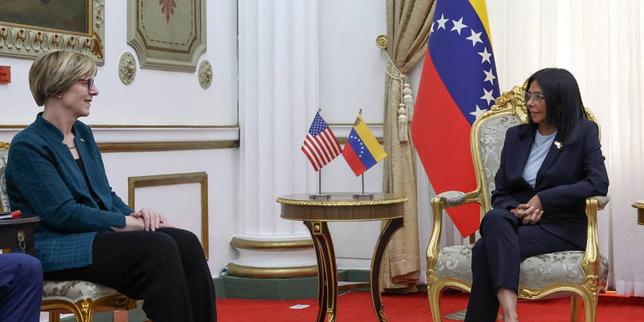 venezuela:-los-estados-unidos-evocan-una-«transicion»-post-maduro