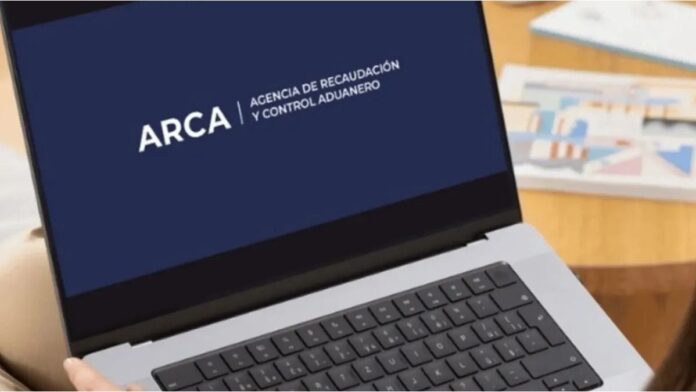 arca-bajo-la-lupa:-como-sera-la-fiscalizacion-de-billeteras-virtuales-en-dolares-y-criptomonedas