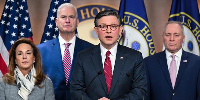 etats-unis:-la-chambre-des-representants-adopte-un-texte-budgetaire-et-met-fin-au-shuttle