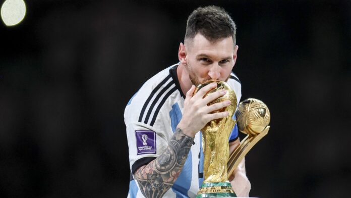 fifa-world-cup-trophy-to-be-on-display-in-buenos-aires-in-february