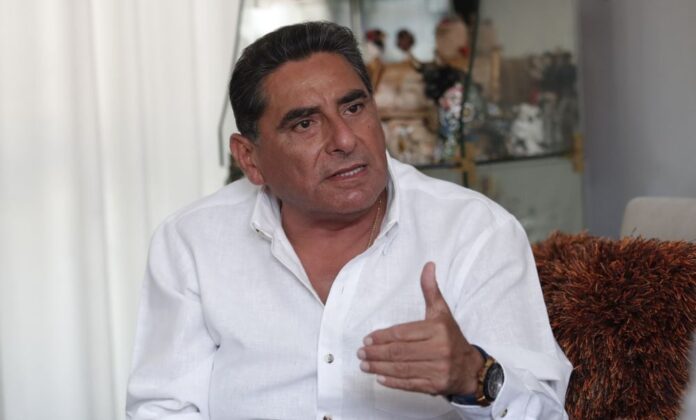 carlos-alvarez:-“si-no-caen-los-culpables,-el-que-va-a-dar-un-paso-al-costado-soy-yo”