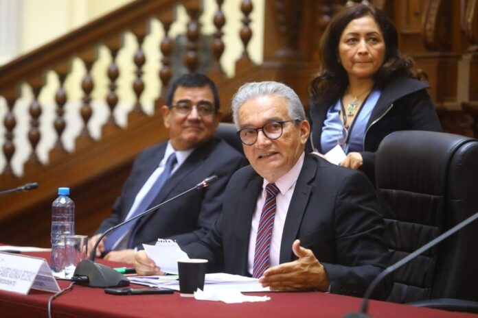 jne-confirma-sancion-contra-alejandro-aguinaga-por-vulnerar-normas-de-neutralidad-electoral