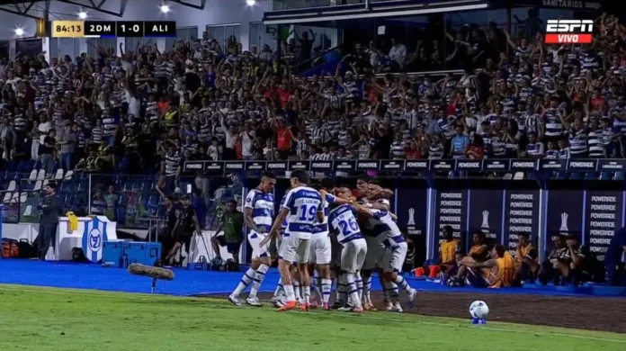 2-de-mayo-derrota-a-alianza-lima-en-su-debut-copero