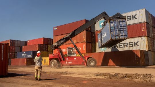 argentina-firma-acuerdo-comercial-con-eeuu.-que-recorta-cientos-de-aranceles