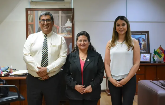 ministerio-de-salud-y-la-uagrm-se-unen-para-fortalecer-el-cenetrop