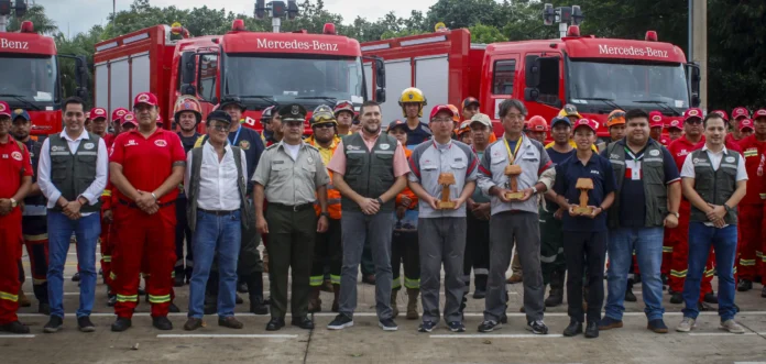 japon-dona-cuatro-carros-bomberos-y-brinda-capacitacion-para-su-manejo