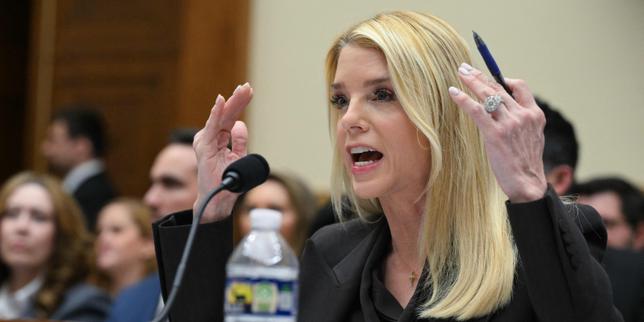 «-vous-ne-montrez-pas-beaucoup-d’interet-pour-les-victimes-»-:-les-democrates-americains-accusent-la-ministre-de-la-justice-d’«-etouffer-»-l’affaire-epstein