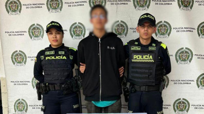 alias-​​sangre,-integrante-del-‘clan-del-golfo’-buscado-por-el-asesinato-de-dos-personas-en-marinilla-en-2025,-fue-capturado-en-medellin