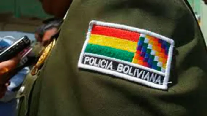 policia-es-acusado-de-robo-en-la-carcel-de-san-pedro-y-es-aprehendido