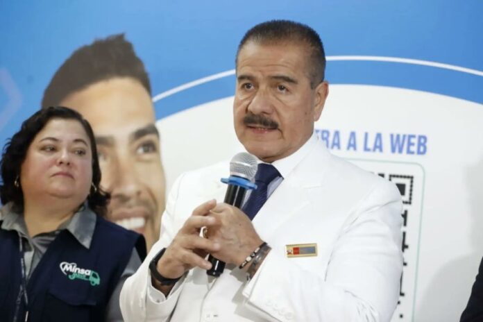 ministro-de-salud-afirma-que-el-gabinete-esta-“mas-solido-que-nunca”-ante-posible-decision-del-congreso-sobre-jeri