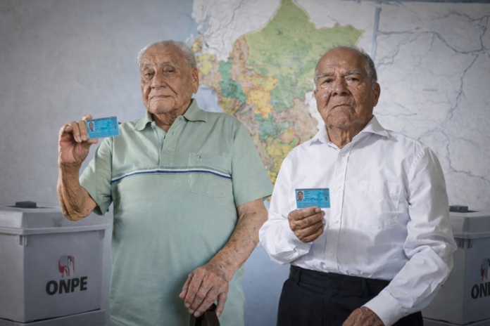 “mientras-pueda-caminar,-ire-a-votar”:-mas-de-8.000-centenarios-podran-votar-en-las-elecciones-generales-del-2026