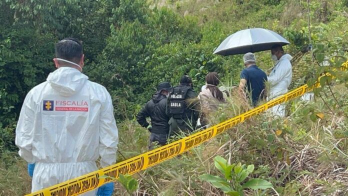 autoridades-forenses-buscan-determinar-si-los-restos-humanos-hallados-en-planta-de-bombeo-en-cali,-corresponden-a-una-o-varias-personas.