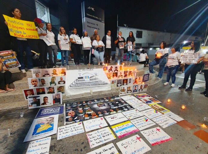 familiares-de-presos-politicos-cumplen-39-dias-de-vigilia-en-el-helicoide-y-el-rodeo-i