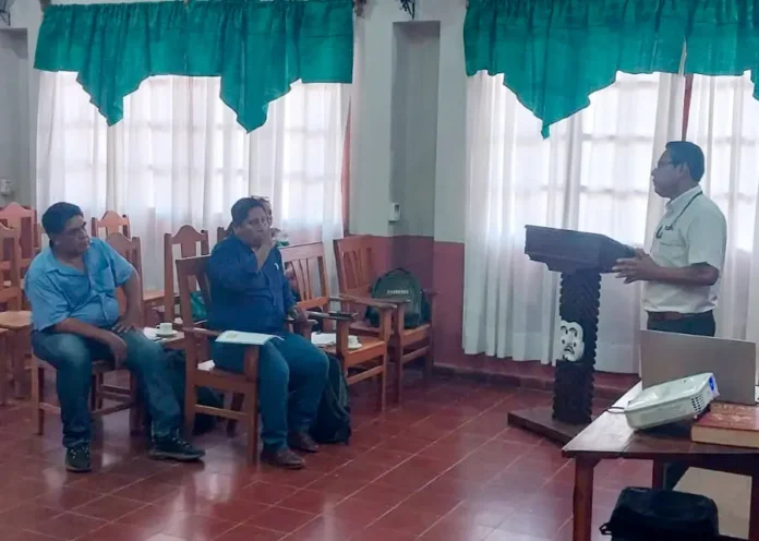 amdecruz-realiza-taller-de-transicion-municipal-en-chiquitos
