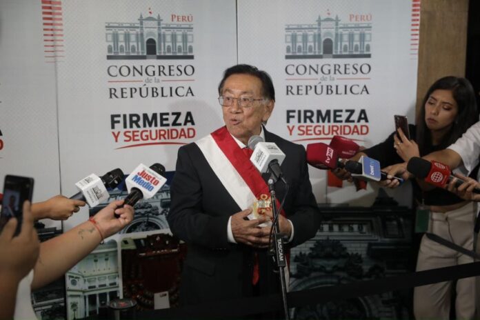 cesar-acuna-a-jose-maria-balcazar:-invocamos-a-que-garantice-una-transicion-ordenada-y-elecciones-transparentes