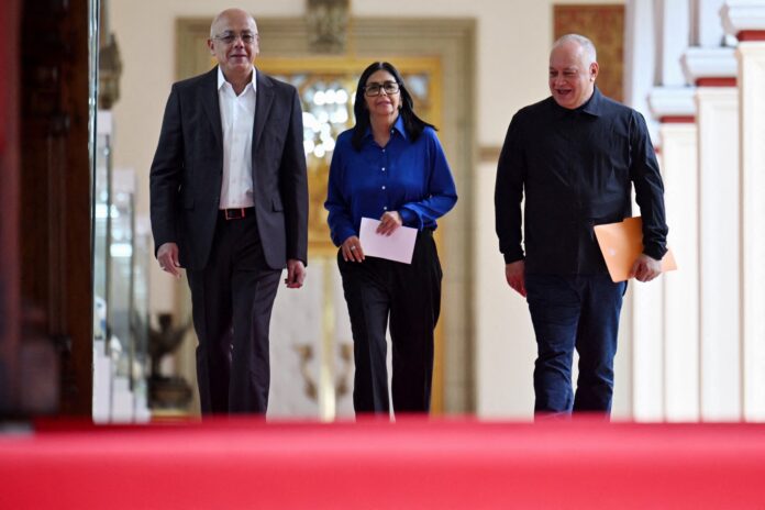 delcy-rodriguez-reemplazo-su-guardia-presidencial-por-agentes-venezolanos-tras-salida-de-fuerzas-cubanas