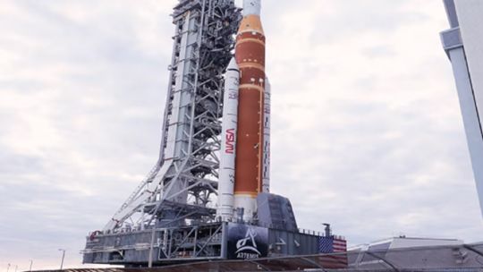 la-nasa-reprogramo-nuevamente-la-mision-a-la-luna-con-astronautas