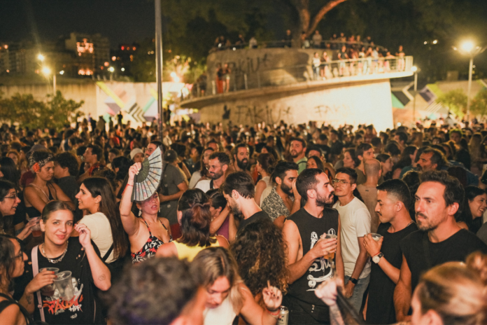 get-out!:-country-nights-and-cosmic-shows-light-up-buenos-aires