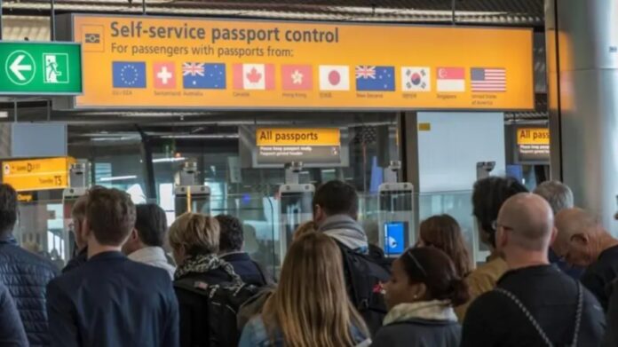 que-es-el-permiso-eta-que-ahora-es-obligatorio-para-viajar-a-reino-unido-ya-quienes-afecta