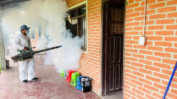 santa-cruz:-refuerzan-acciones-contra-el-chikunguna-en-colegios
