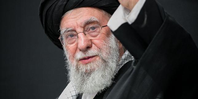 ali-khamenei,-guia-supremo-irani-y-simbolo-de-la-lucha-contra-la-muerte