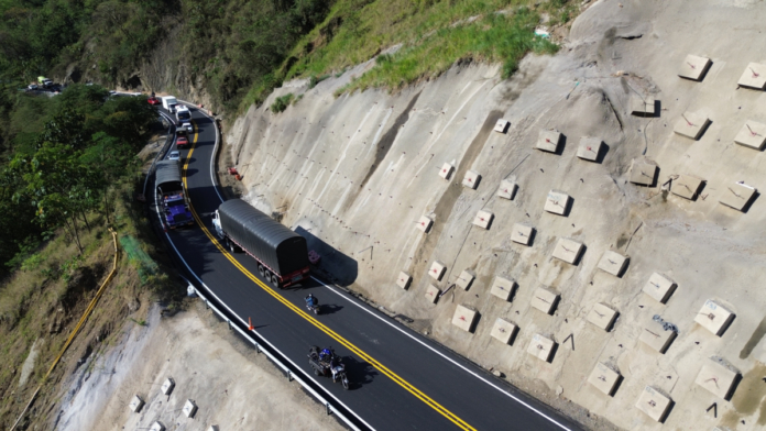 covipacifico-responde-a-las-dudas-e-inquietudes-sobre-las-areneras-y-las-obras-pendientes-en-la-via-4g-pacifico-1,-en-el-suroeste-antioqueno