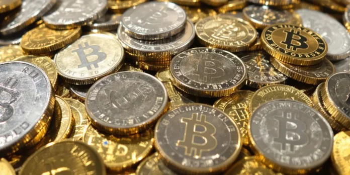 bitcoin-cae-por-debajo-de-$-64,000-debido-a-los-temores-de-iran-y-la-recuperacion-del-ppi